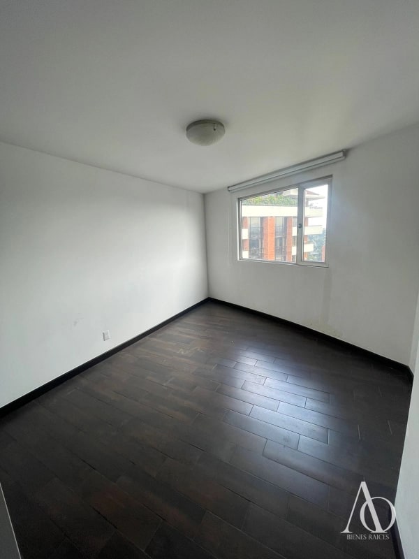 Apartamento en Alquiler Edificio Attica II, zona 14 N14 / EN DIRECTO 01 - 7