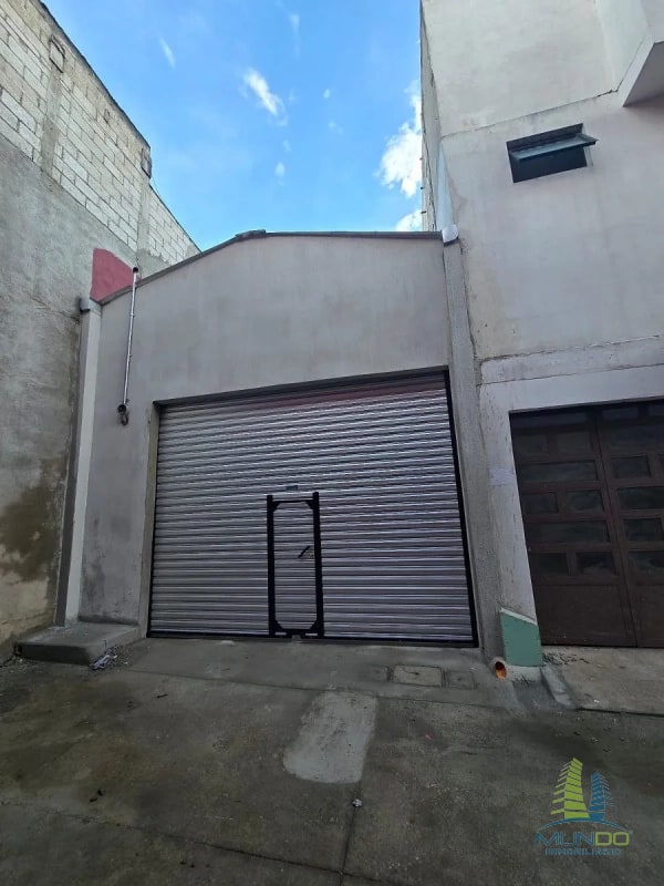 BODEGA EN RENTA ZONA 14 - 6