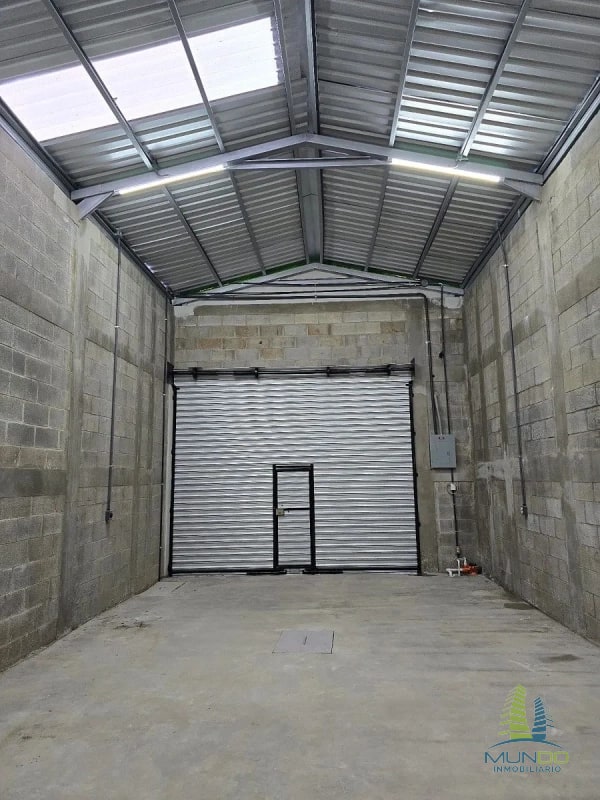 BODEGA EN RENTA ZONA 14 - 2