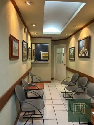 Clínica en renta Centro Medico 2 zona 10 — Clínica en Alquiler en Zona 10, Guatemala, Ciudad — miniatura 2 de 6