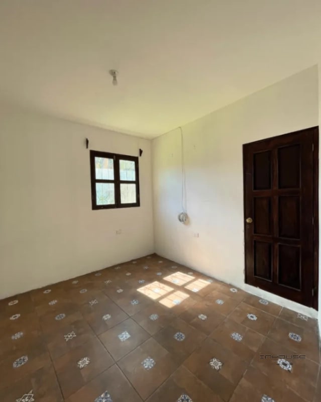 Casa En Venta En Santa Lucía Milpas Altas - 2