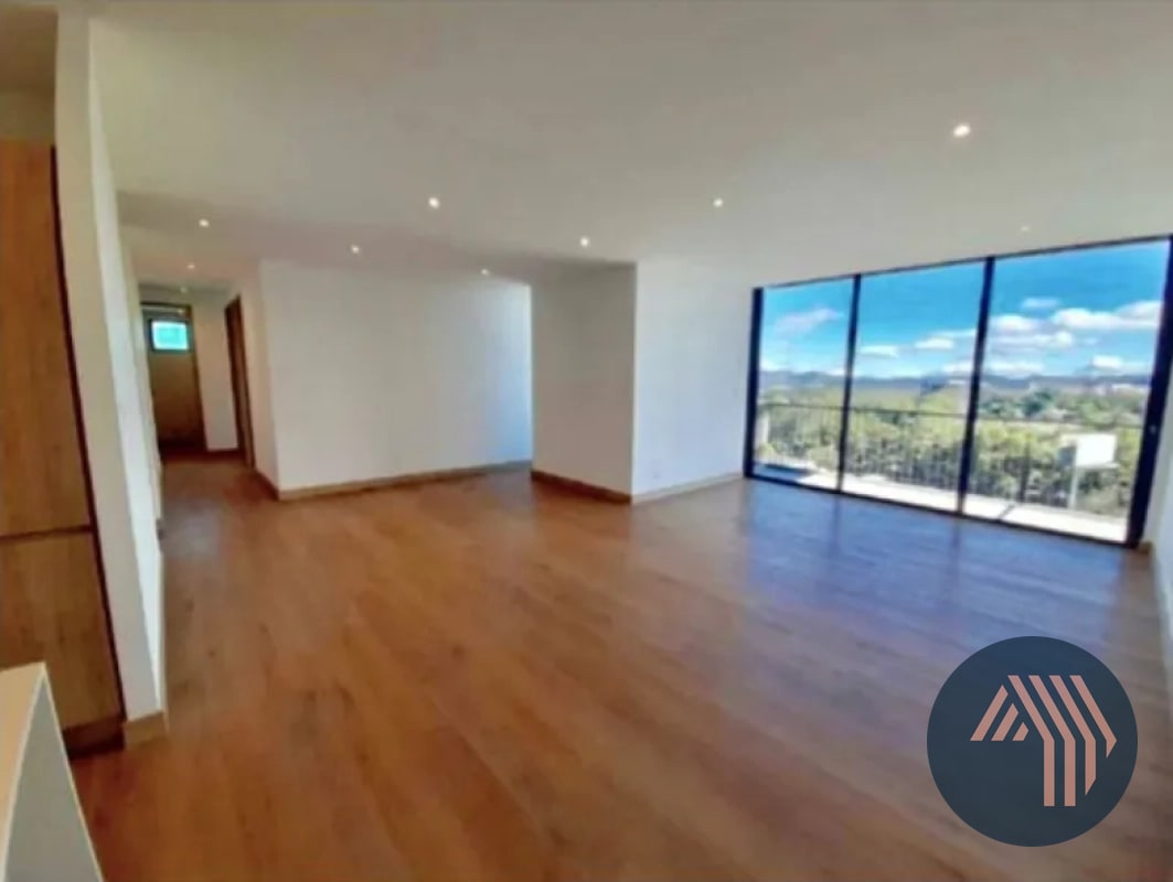 ALQUILER DE AMPLIO APARTAMENTO - TRIVÁ, ZONA 15 - 12