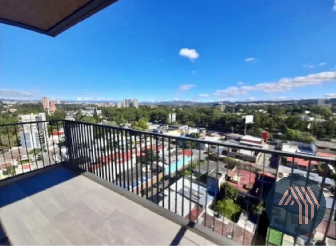 ALQUILER DE AMPLIO APARTAMENTO - TRIVÁ, ZONA 15 - 10