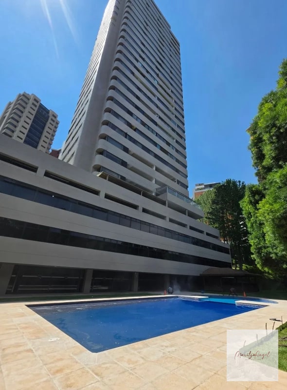 VENTA DE CASA EN ZONA 14 - 12