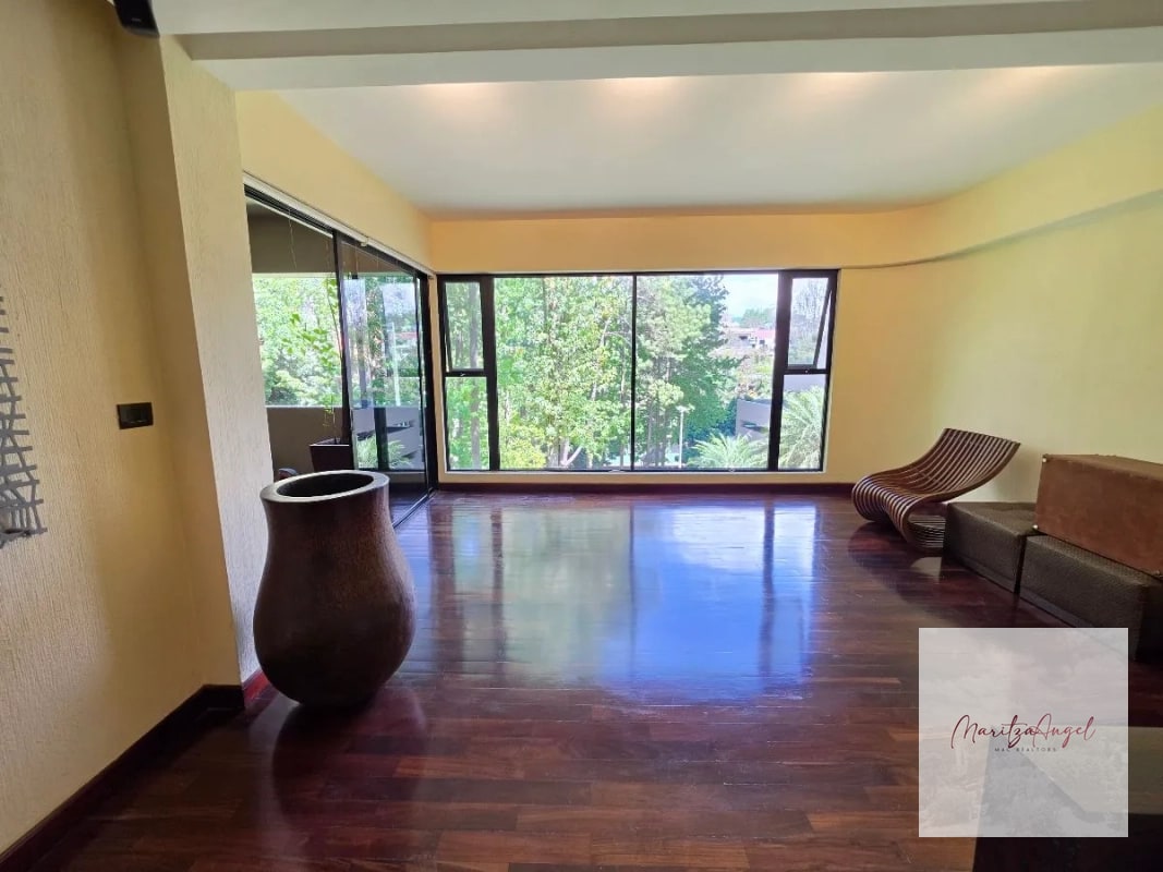 VENTA DE CASA EN ZONA 14 - 7