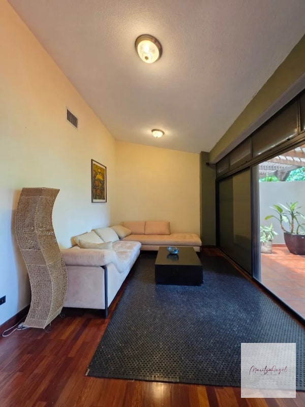 VENTA DE CASA EN ZONA 14 - 5