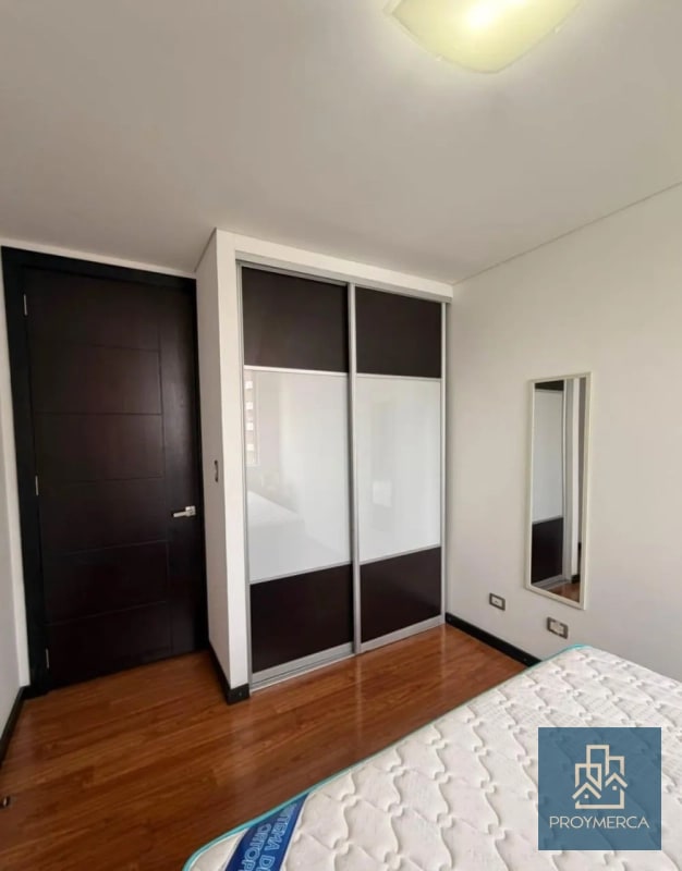 Apartamento en alquiler, Edificio Torre 14, Zona 14 - 1