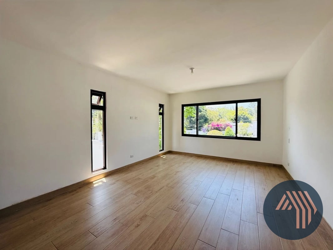 VENTA DE HERMOSAS CASAS - ARRAZOLA 1, KM 17.5 CES - 12