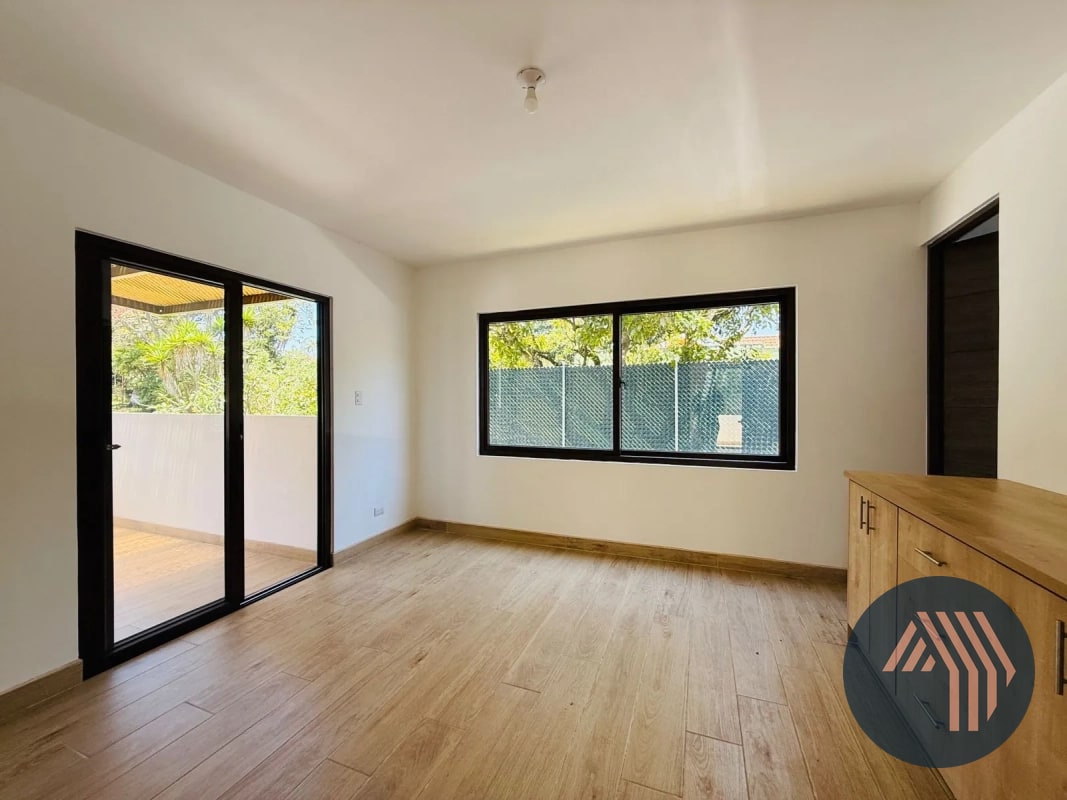 VENTA DE HERMOSAS CASAS - ARRAZOLA 1, KM 17.5 CES - 13