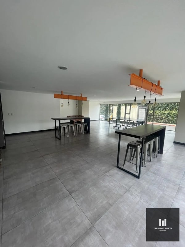 Lujoso Apartamento En Renta - En Verona, Zona 10 - 10