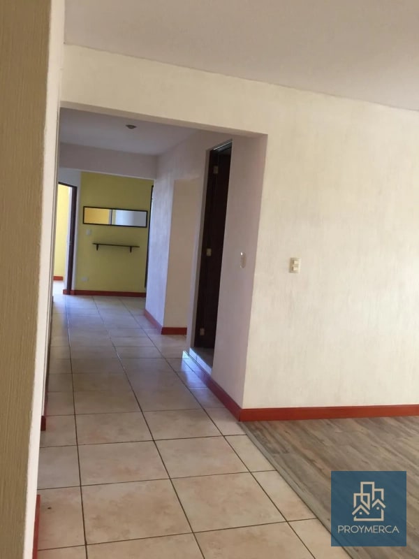 Apartamento en venta, Edificio Altos de La Colina, Zona 12 - 14