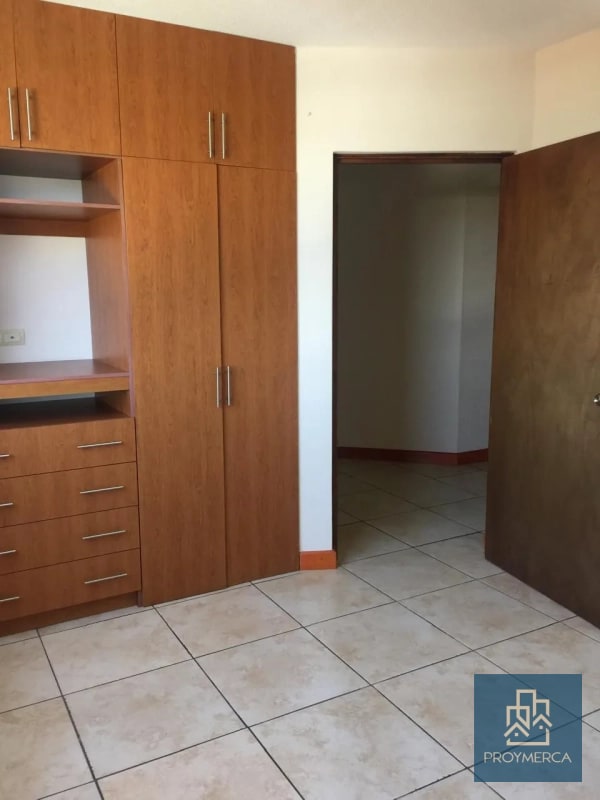 Apartamento en venta, Edificio Altos de La Colina, Zona 12 - 1