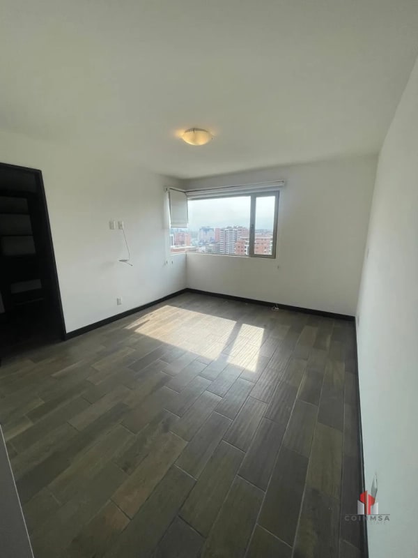 Penthouse en renta  zona 10 / Verona - 9