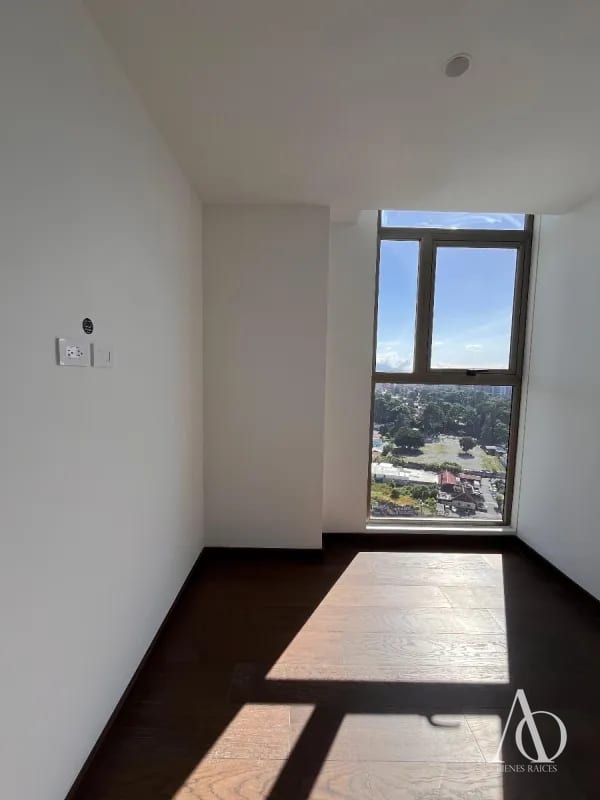 Apartamento en Venta Edificio Atarah, zona 10 N17 / EN DIRECTO — Apartamento en Venta en Atarah, Zona 10, Guatemala, Ciudad — foto 5 de 17