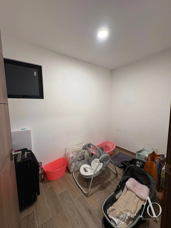 Apartamento en Venta Edificio Parque 14, zona 14 N14 / EN DIRECTO 02 - 3