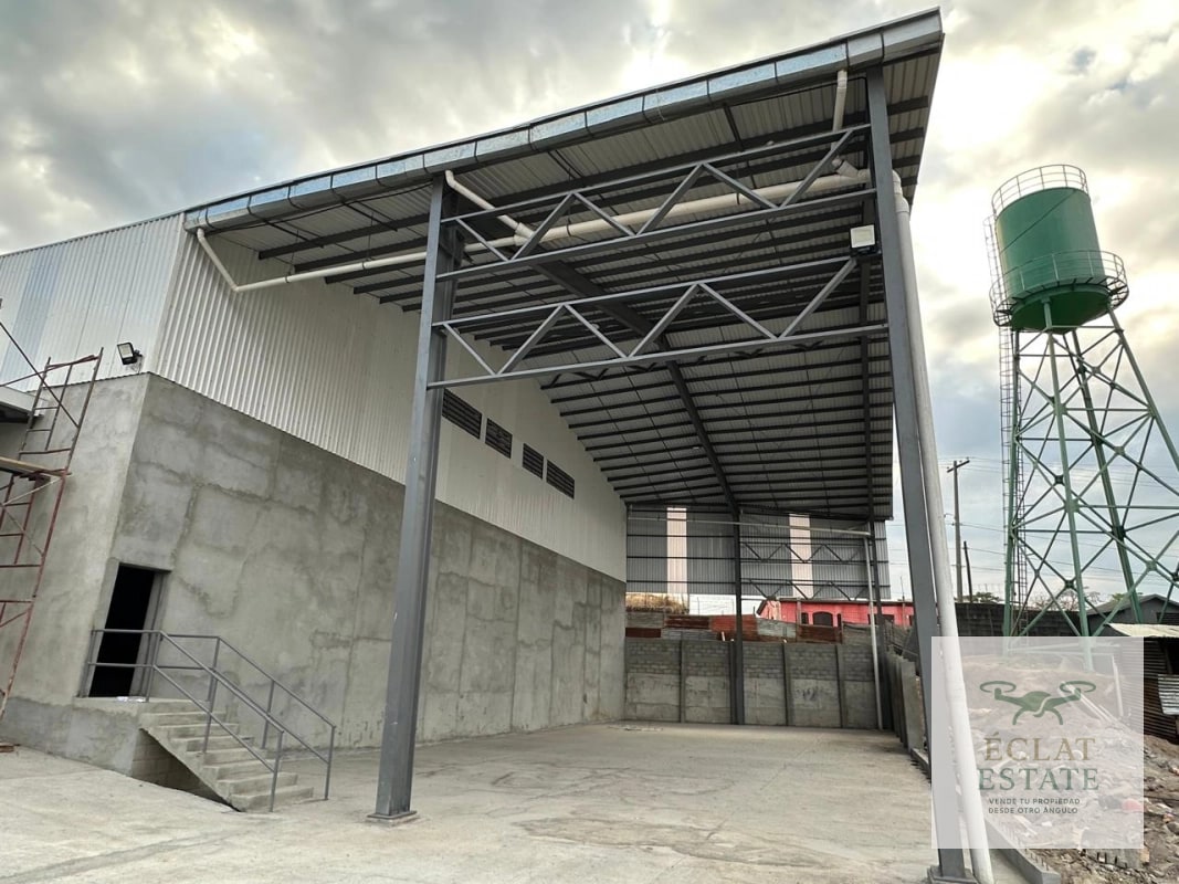 Bodega Industrial en Renta – 2,680 m² | Km 62 Autopista Palín–Escuintla | Complejo Logístico - 1