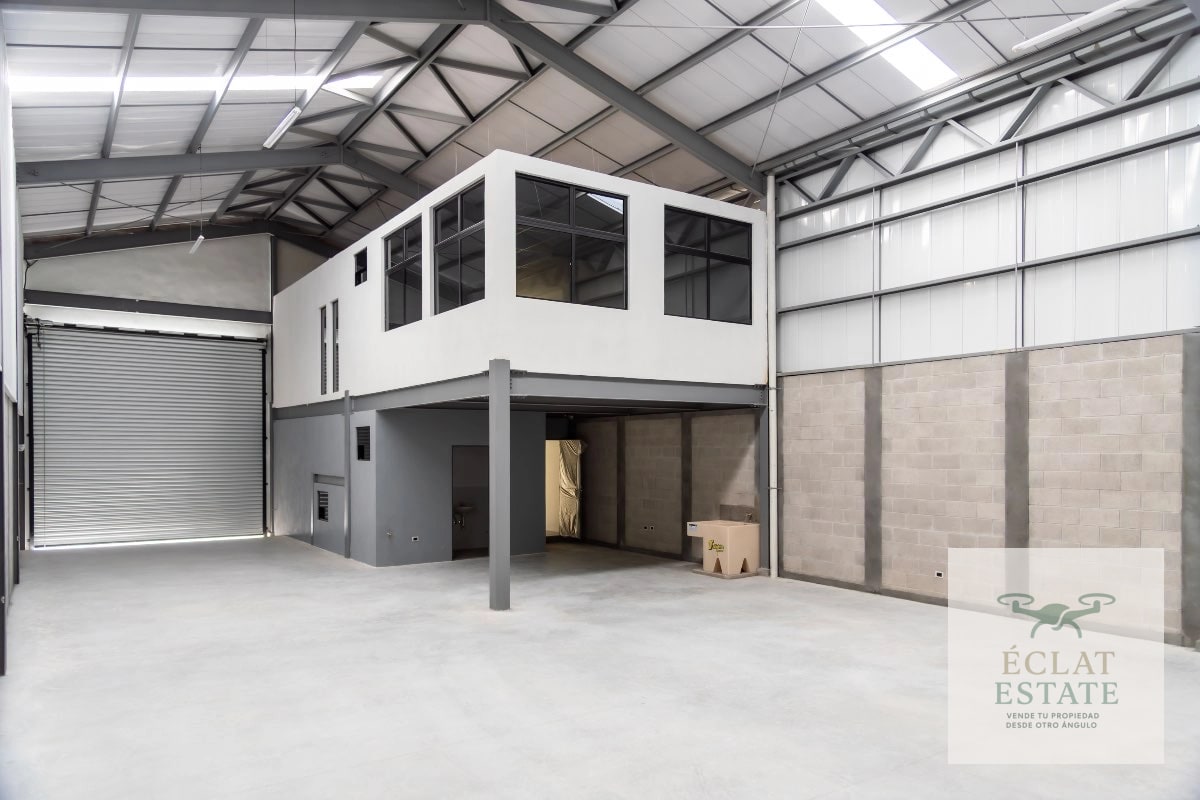 Ofibodegas en Renta en Villa Canales | Desde $1,900 | Complejo Empresarial - 3