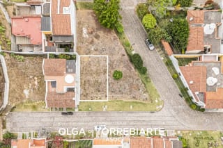 Terreno en Bella Vista, Antigua Guatemala — Terreno en Venta en Antigua, Sacatepéquez — miniatura 2 de 3