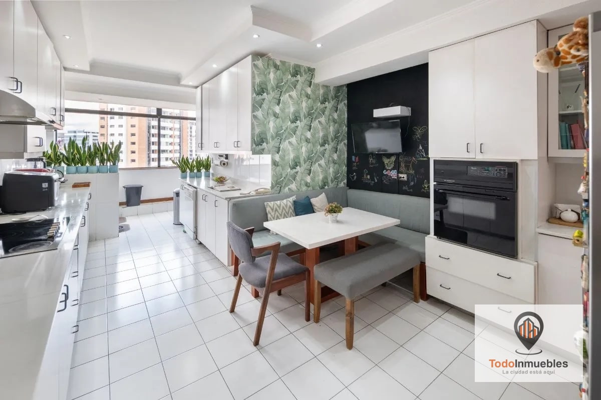 Apartamento Penthouse remodelado en Venta en z14 - 10