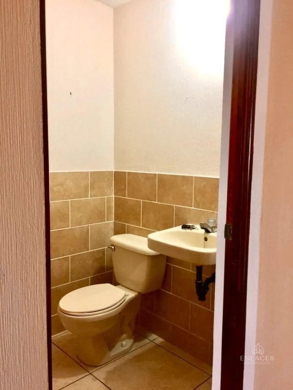 Zona 12 • Apartamento en Venta • Edificio Altos de la Colina - 4