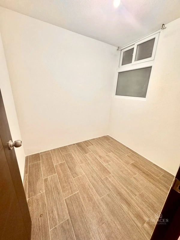 Zona 6 • Apartamento en Renta • Cumbres del Pedregal - 8
