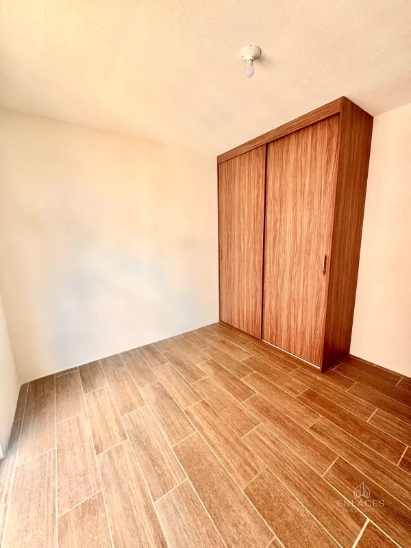 Zona 6 • Apartamento en Renta • Cumbres del Pedregal - 4