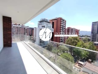 Apartamento en renta en zona 14 de 2 dormitorios — Apartamento en Alquiler en Zona 14, Guatemala, Ciudad — miniatura 2 de 9