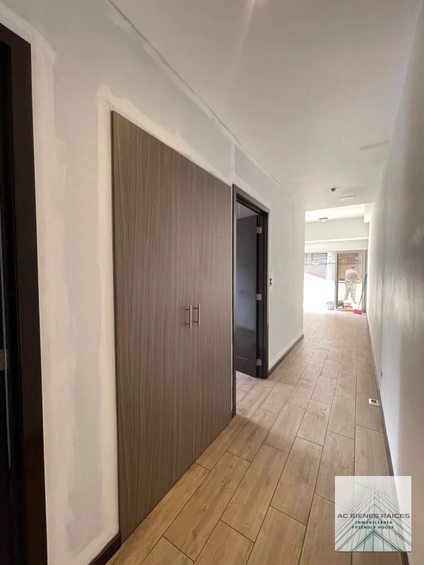 Renta 1 habitación con terraza zona 10 Cerca de la Estación - 7