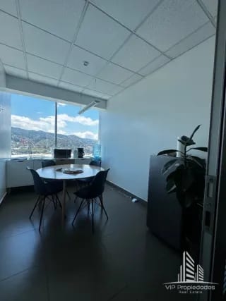 Empresarial zona pradera, vendo oficina — Oficina en Venta en Zona Pradera, Zona 10, Guatemala, Ciudad — miniatura 4 de 8