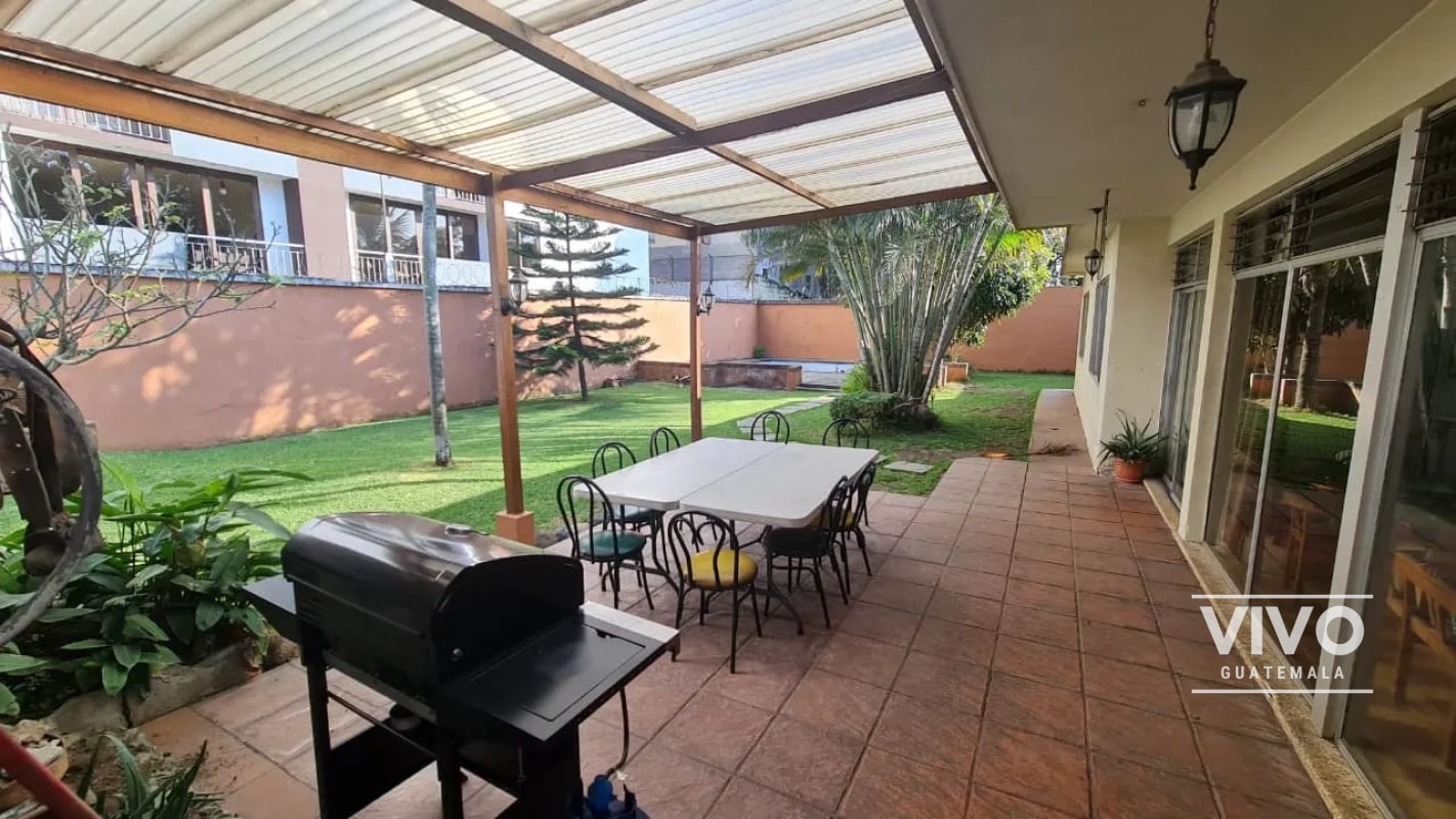Se vende casa para inversionista en Mariscal zona 11 - 5