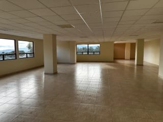 Zona 13, Edificio Condesa oficina en Alquiler — Oficina en Alquiler en Zona 13, Guatemala, Ciudad — miniatura 6 de 6