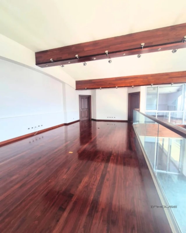PENTHOUSE EN RENTA EN ZONA 14 CON DOS NIVELES Y TERRAZA - 9