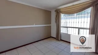 Casa en Renta en Villas de Doña Marina km 16.5 CES  — Casa en Alquiler en Carretera a El Salvador, Guatemala, Ciudad — miniatura 9 de 17