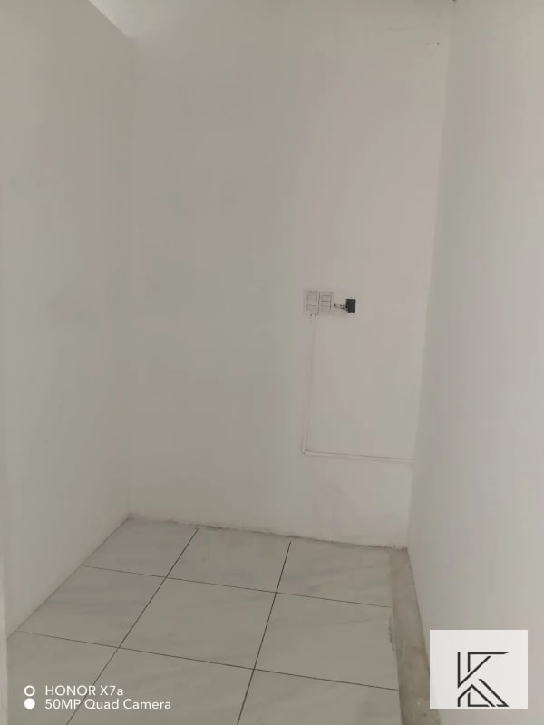 Local comercial en zona 10 - 2