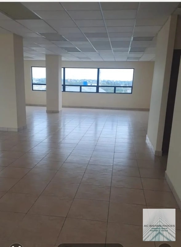 Renta de amplias oficinas zona 13 final - 2