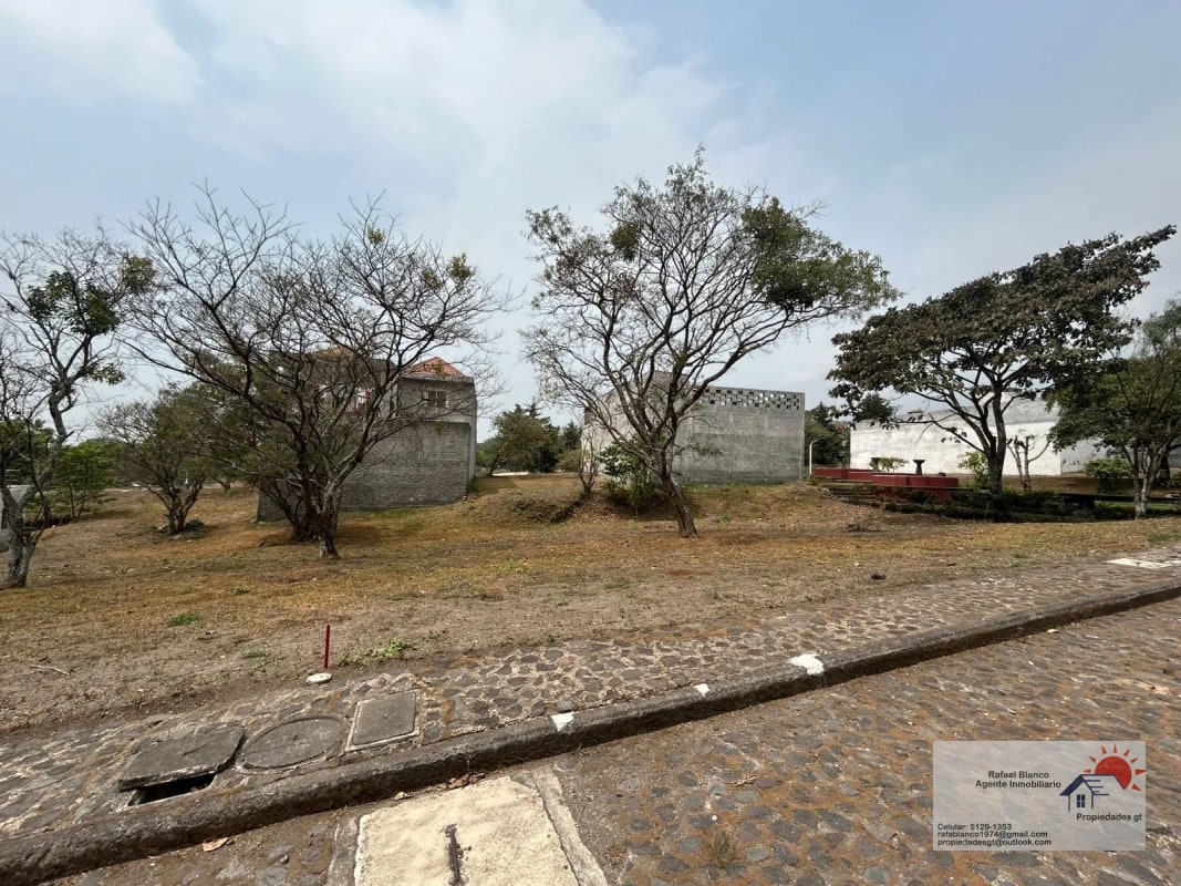 VENDO 2 LOTES JUNTOS SAN MIGUEL DUEÑAS ANTIGUA GUA REF.6918 - 2