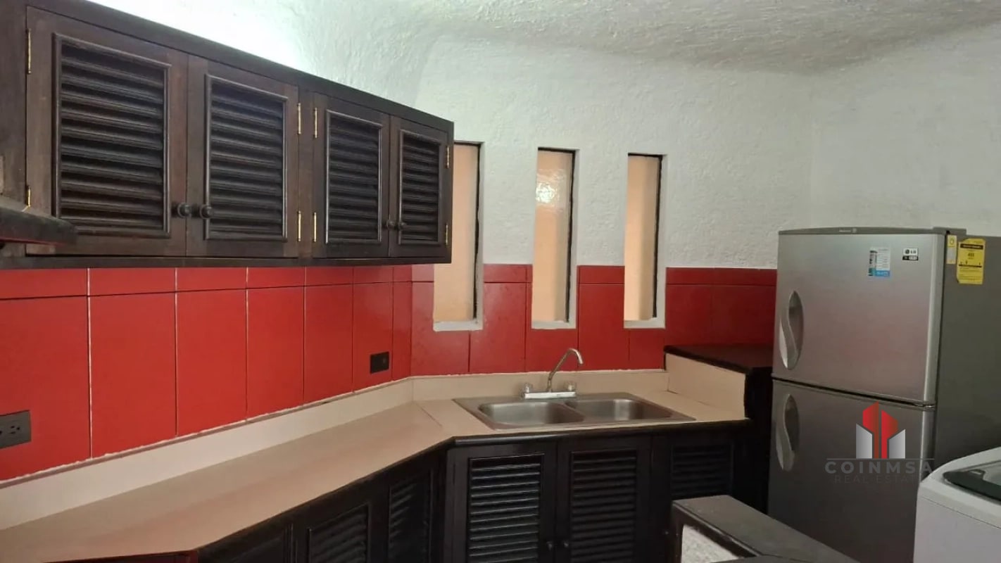 Apartamento semi-amueblado en Renta zona 10 - 8