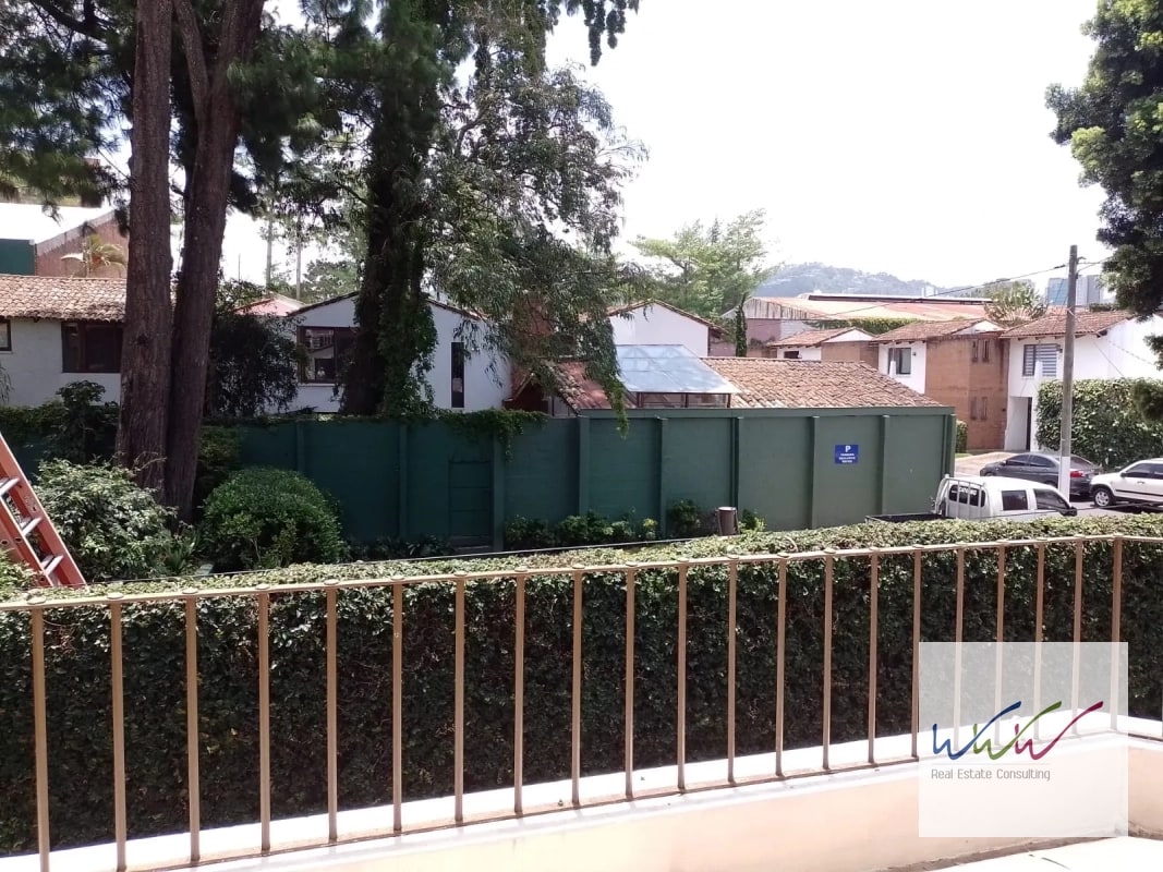 Casa en Venta Condominio Cortijo Santa Fe, zona 10 - 6