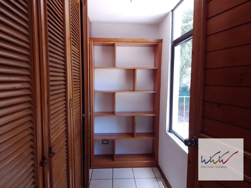 Casa en Venta Condominio Cortijo Santa Fe, zona 10 - 3