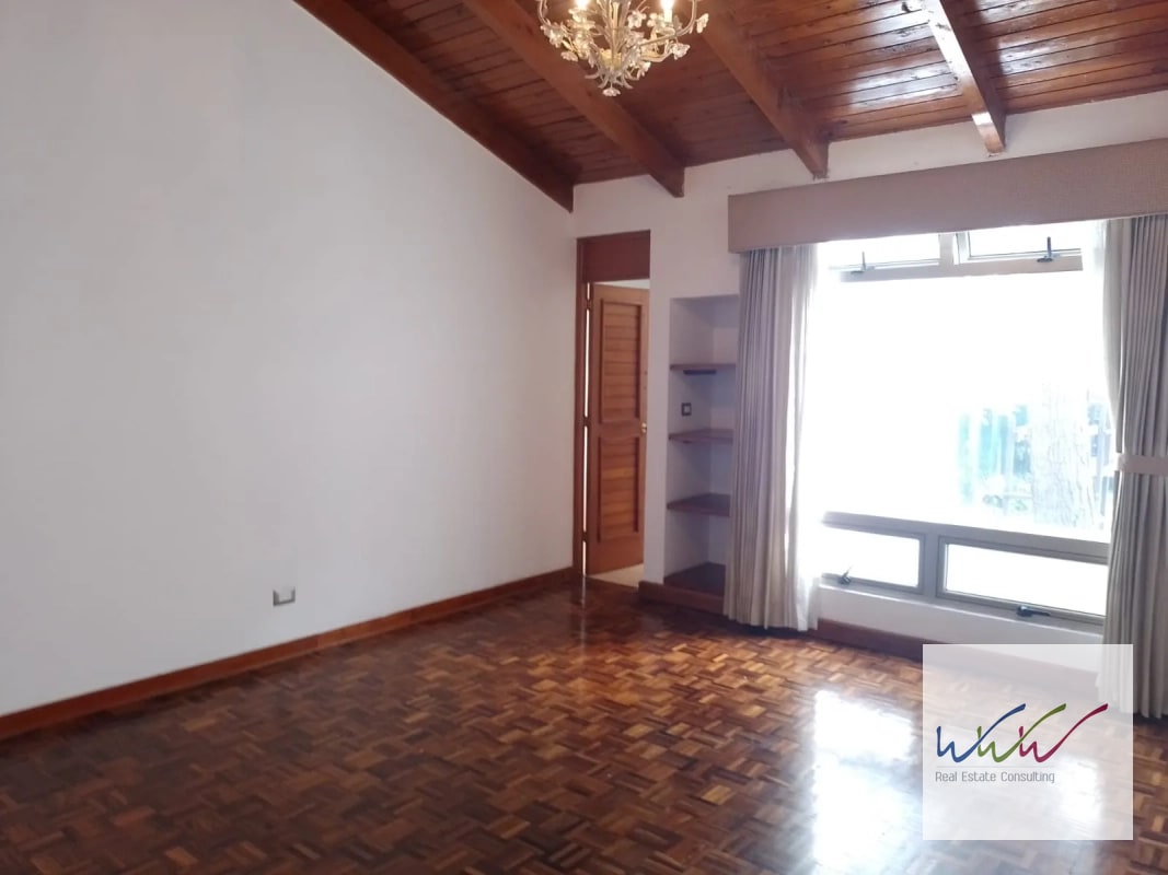 Casa en Venta Condominio Cortijo Santa Fe, zona 10 - 5