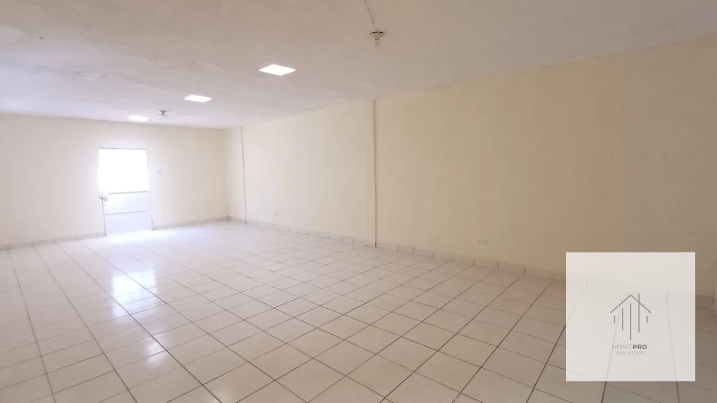 Casa Comercial en Renta en Zona 15 - 4
