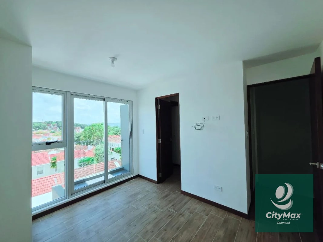 Apartamento en Venta en Edificio Nuvó El Naranjo Zona 4 de Mixco - 10