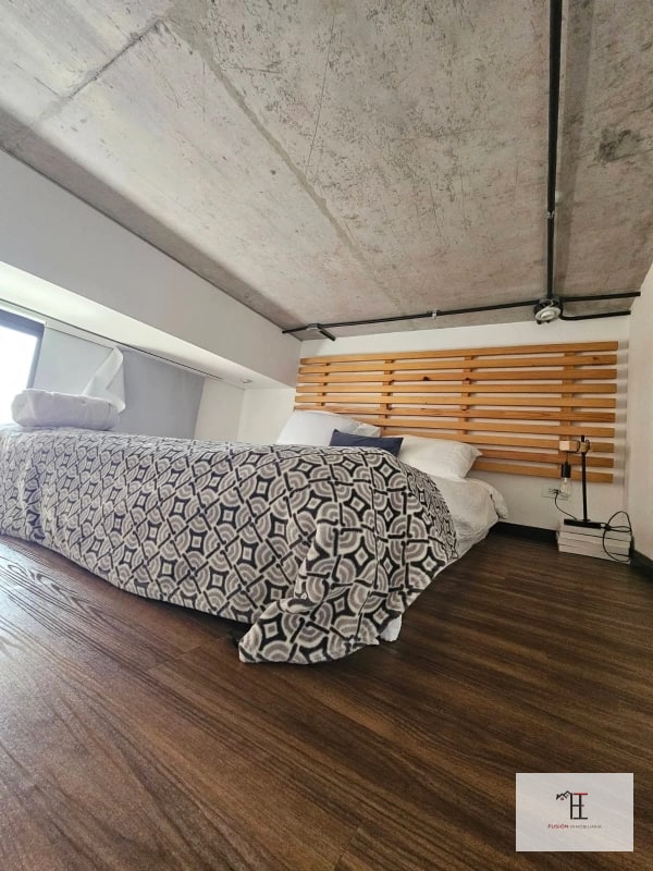 Vendo apartamento edificio  ATOM  Zona 4 - 7