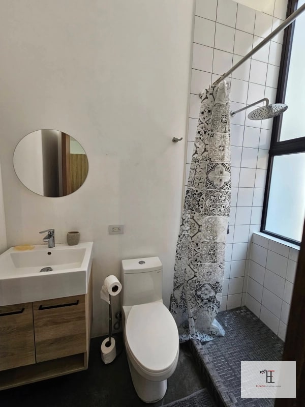 Vendo apartamento edificio  ATOM  Zona 4 - 5