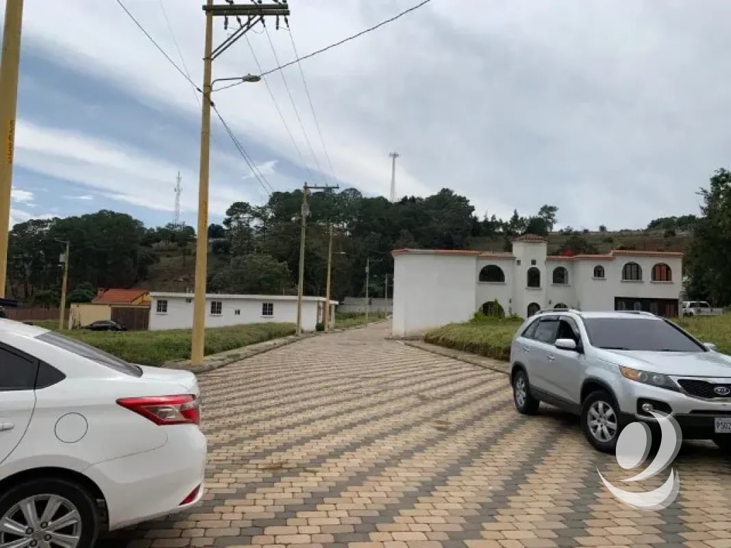 Terreno en Venta, San Lucas, Sacatepéquez - 4