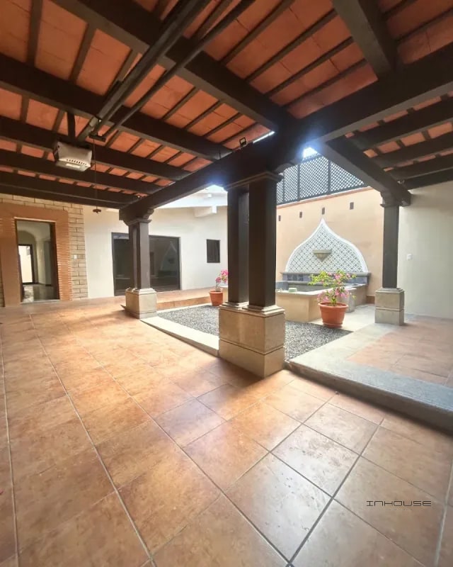 CASA EN VENTA EN ANTIGUA, FUERA DE GARITA - 1