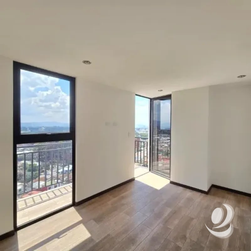 🏢 Apartamento en renta - 4