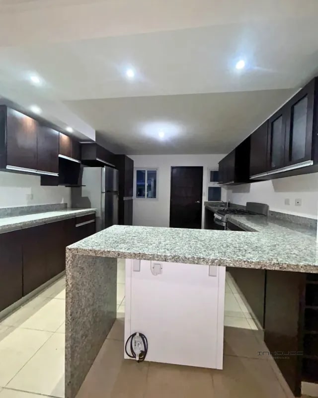 CASA EN RENTA EN CAES, KM 17 VERMONT - 8