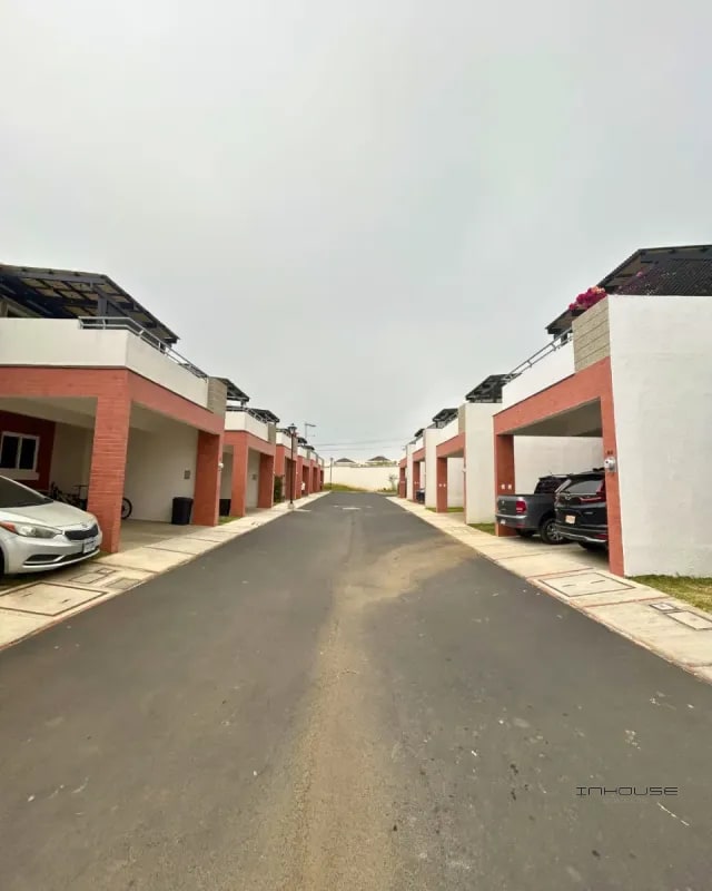 CASA EN RENTA EN VILLAS DE CAPELO KM 22 CAES, DE ESQUINA - 11