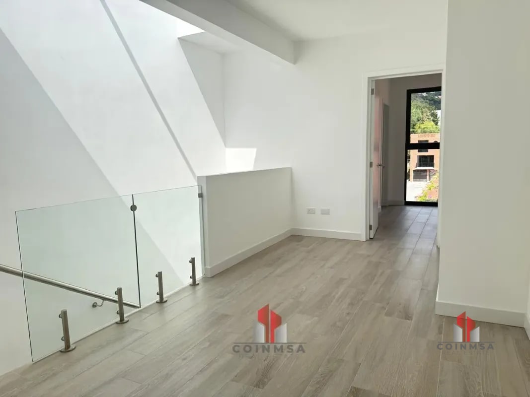 Casa en Renta zona 13 / Iridia Homes - 4